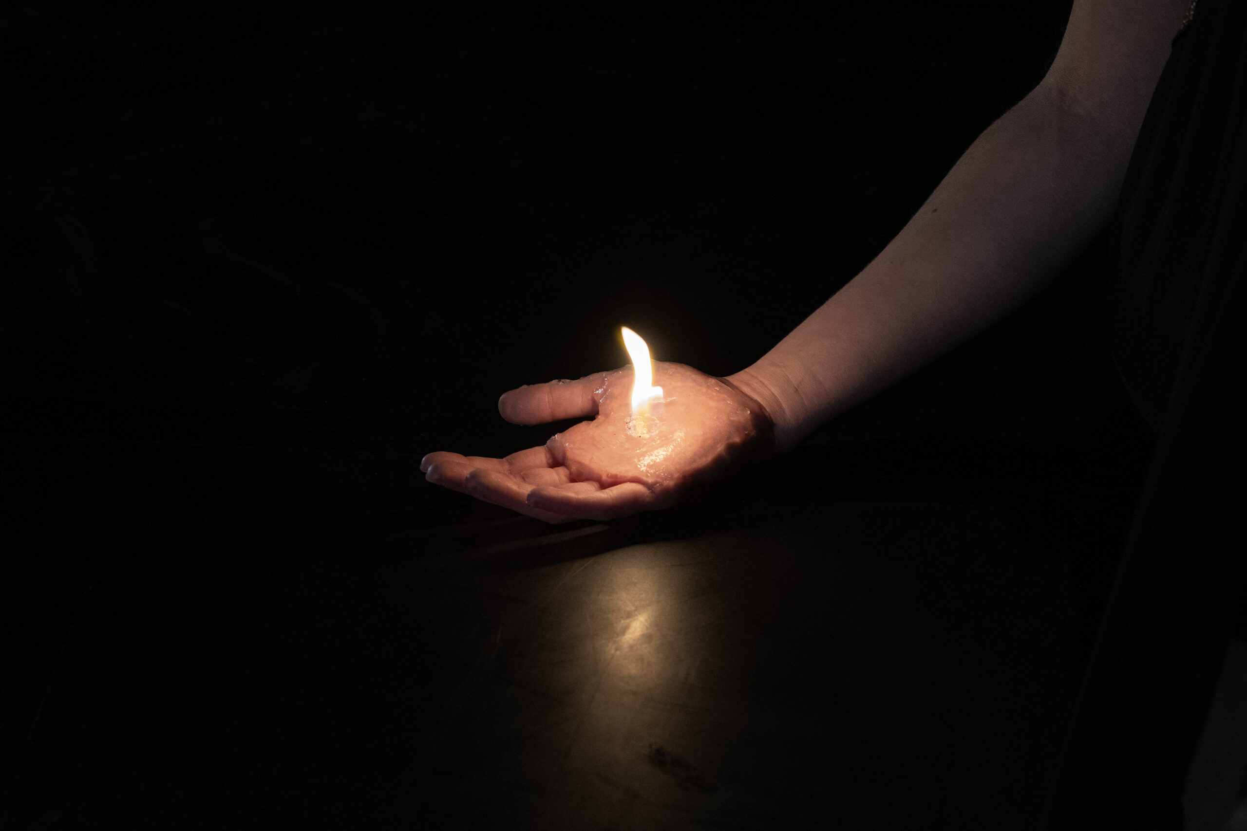 Stenochωreography / one moves the other doesn’t